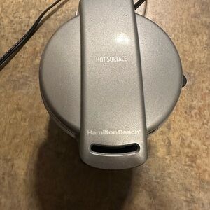 Hamilton Beach Gray Egg Sandwich Maker